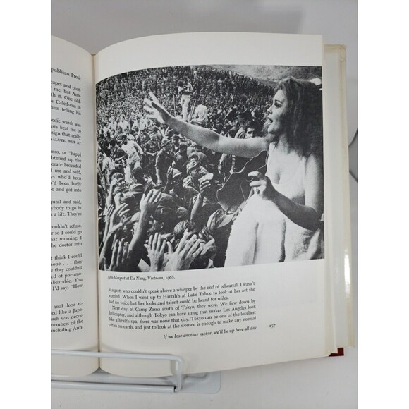 The Last Christmas Show by Bob Hope Hardcover 1974 Dust Jacket VTG Collectible - Picture 16 of 16